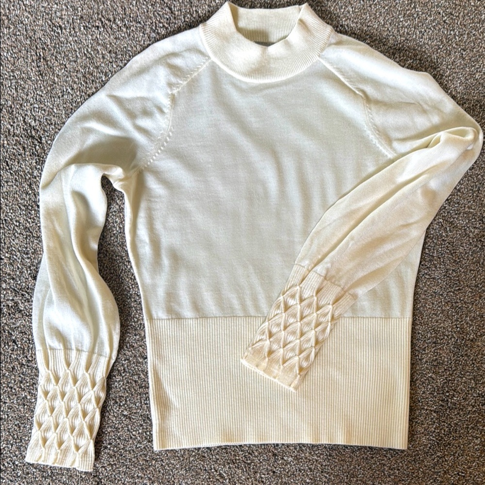 Elie Tahari Cream Mock Neck Sweater Sz S